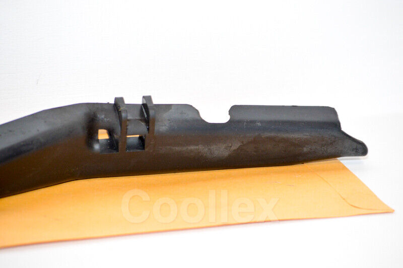 98-05 Lexus Gs300 Hood Lock Control Cable Cover 53629-30020 Oem