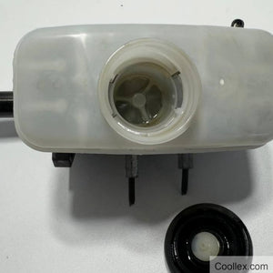 Brake master cylinder assembly with fluid reservoir OEM Used