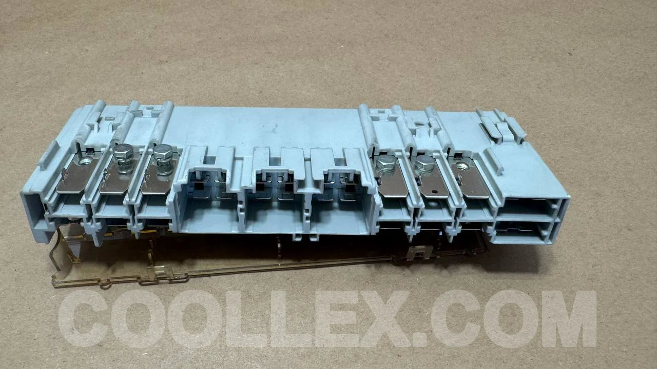 Fuse Box Assembly OEM Used