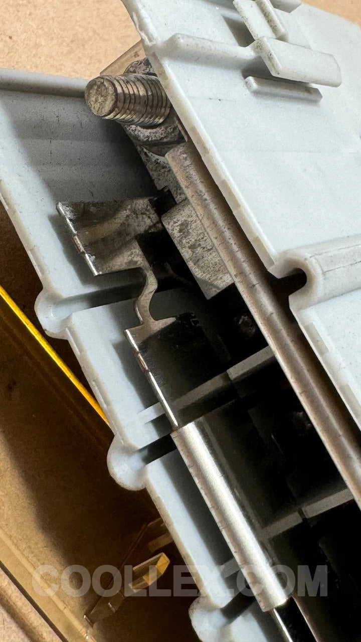 Fuse Box Assembly OEM Used