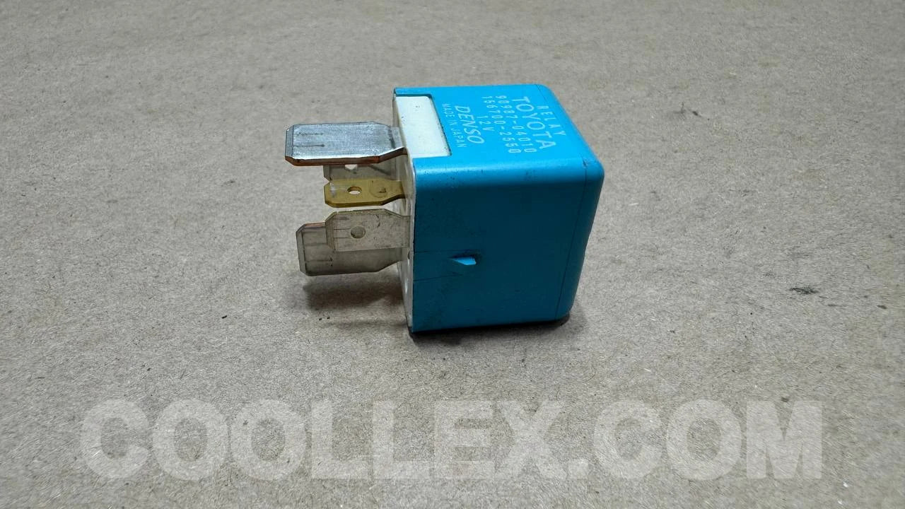 Unknown Toyota Relay OEM Used