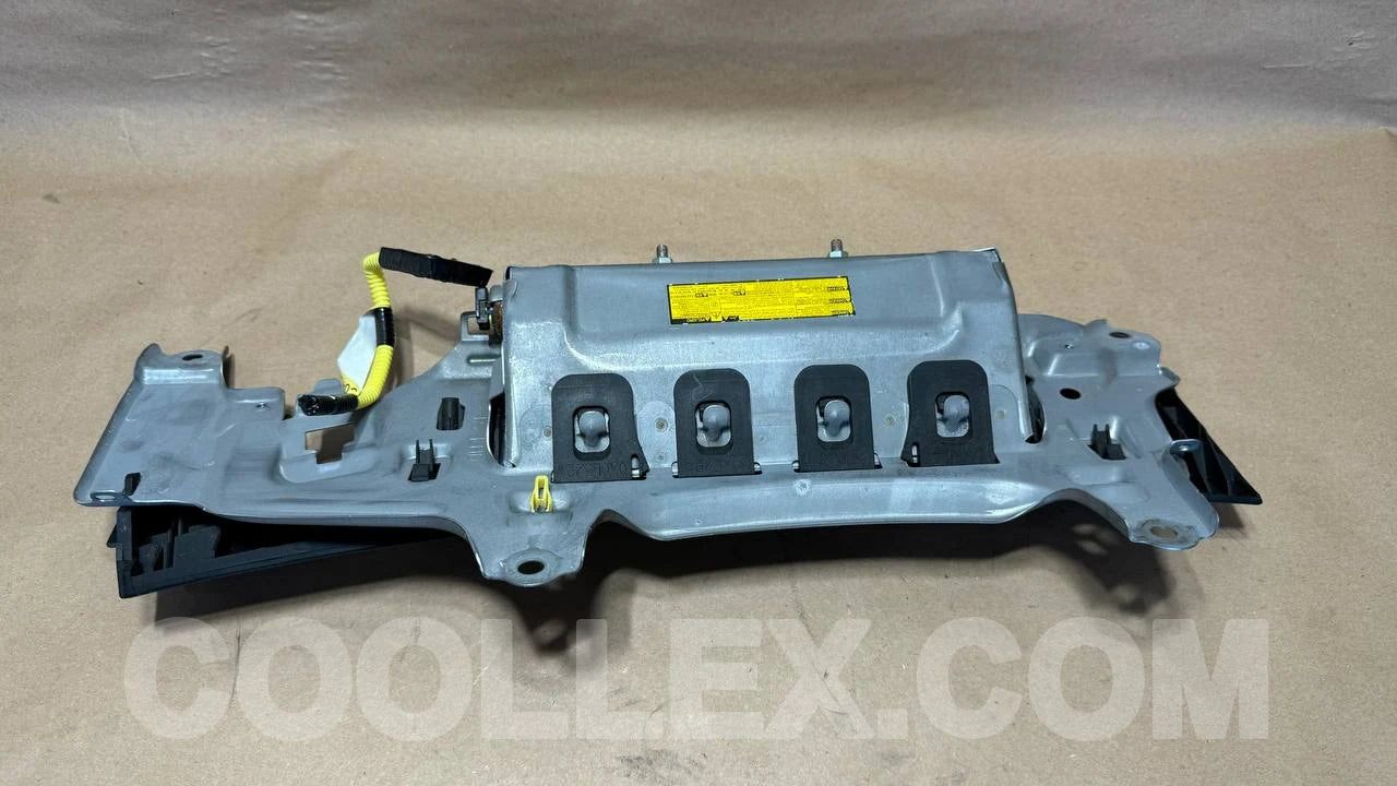 11 Toyota Passenger Side Airbag Module OEM Used