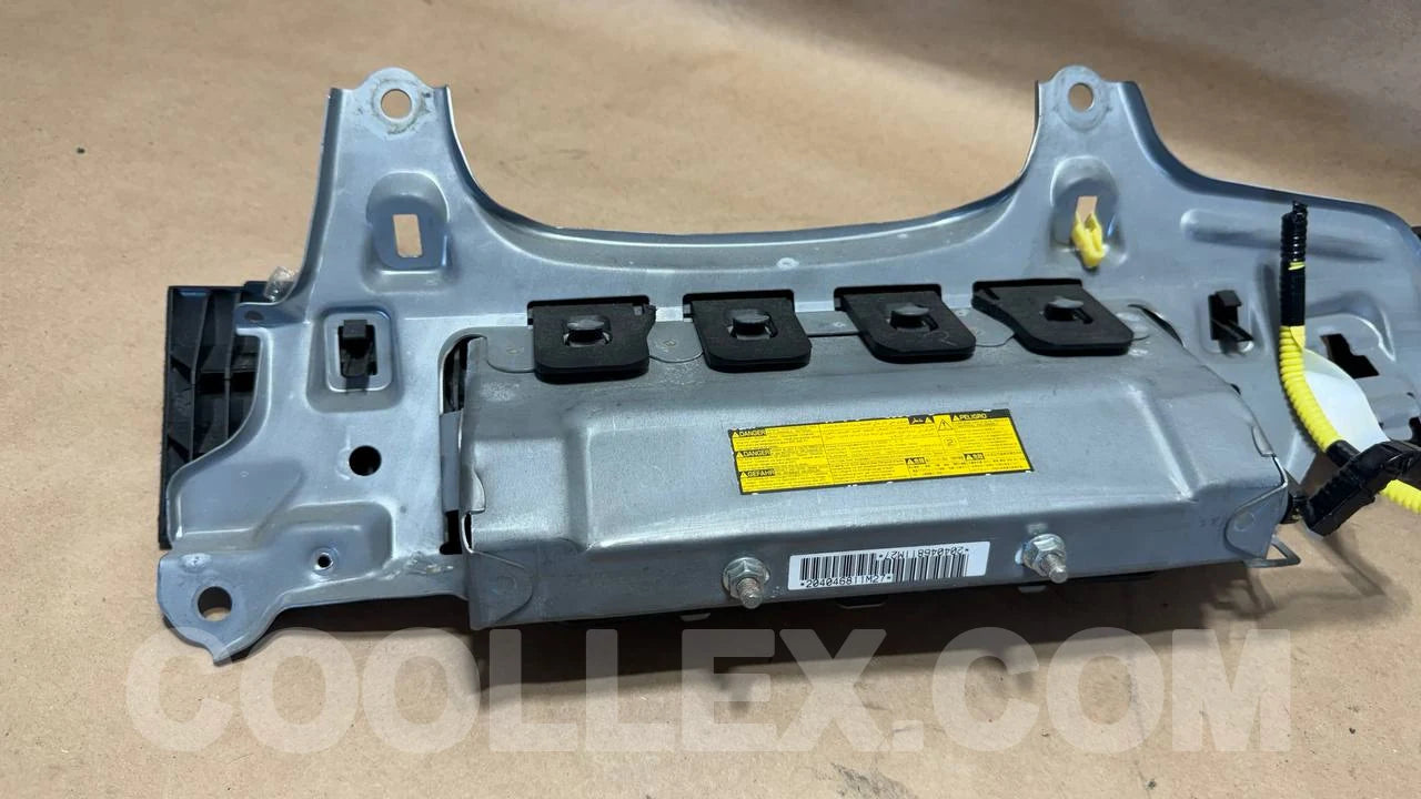 11 Toyota Passenger Side Airbag Module OEM Used