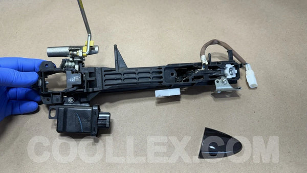 Front Left Door Handle Assembly OEM Used