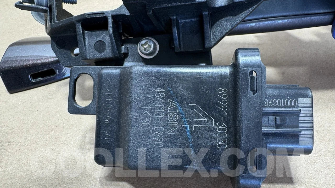 Front Left Door Handle Assembly OEM Used