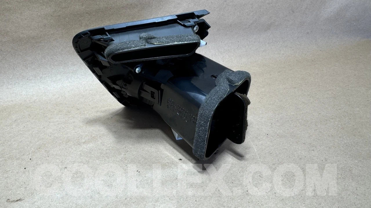 Used Left Side Dashboard Air Vent OEM Used