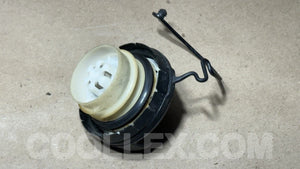 Fuel Tank Cap OEM Used
