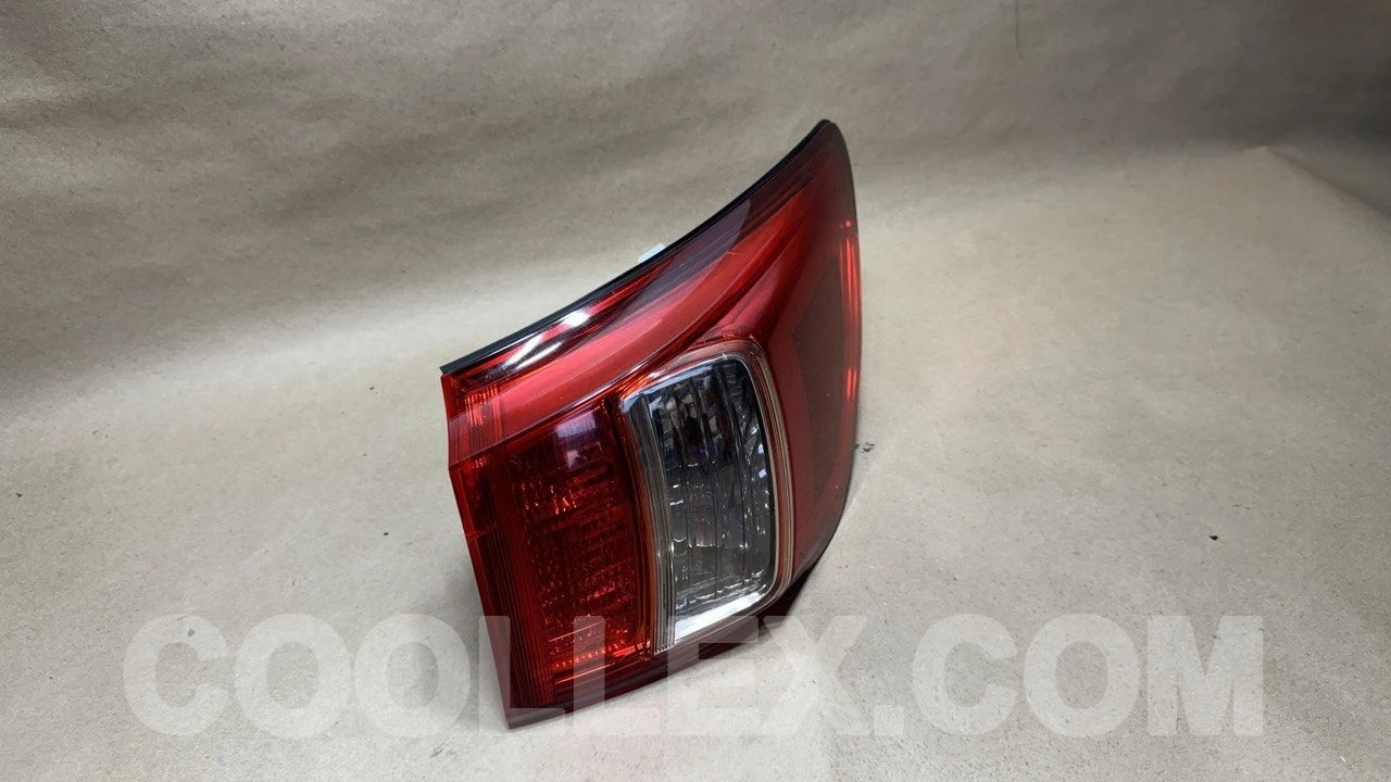 Right Rear Tail Light OEM Used