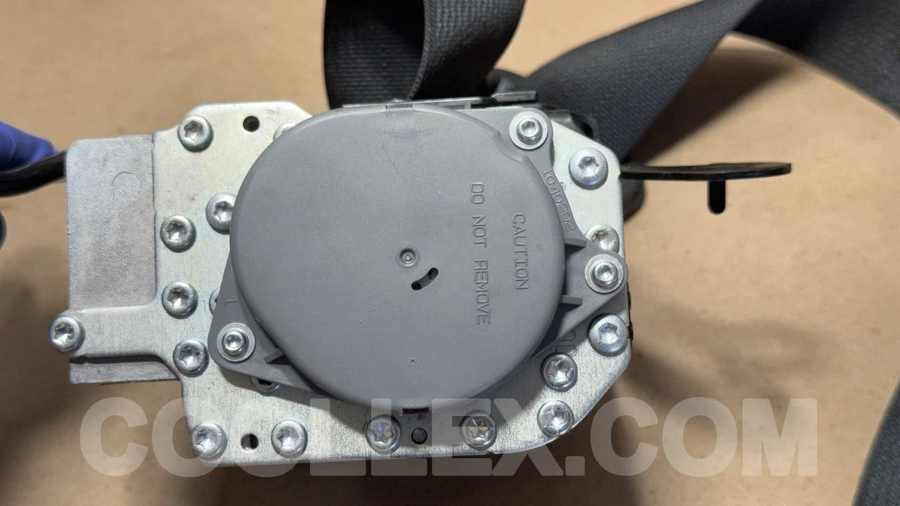 Seat Belt Retractor Assembly OEM Used