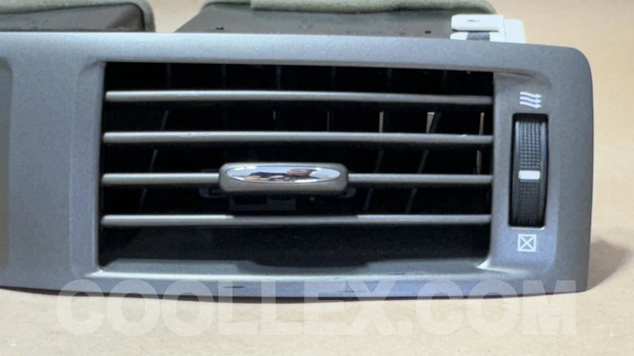 Dashboard Air Vent Assembly OEM Used
