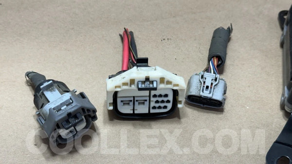 Unknown EPS Control Module with Electrical Connectors OEM Used