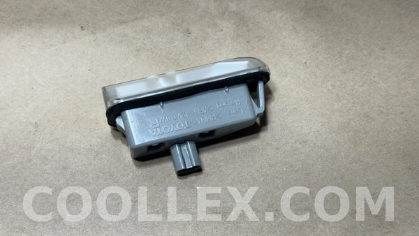 2008 Lexus IS250 RWD Right Side License Plate Light Lens Housing OEM Used