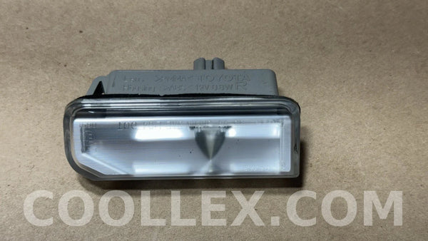 2008 Lexus IS250 RWD Right Side License Plate Light Lens Housing OEM Used