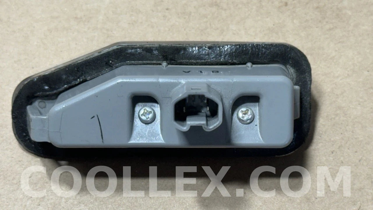 2008 Lexus IS250 RWD Right Side License Plate Light Lens Housing OEM Used
