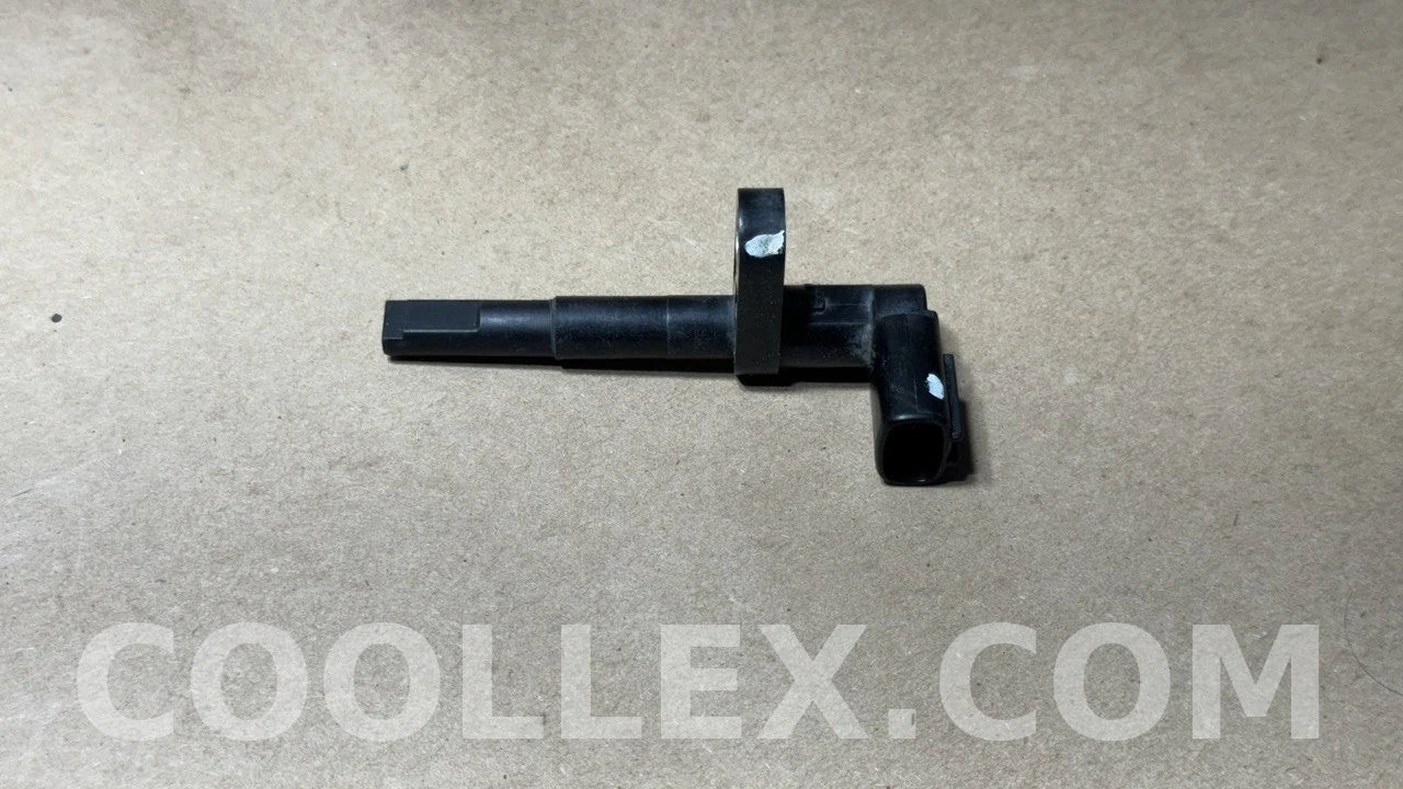 2008 Lexus IS250 Black Plastic Sensor or Connector OEM Used