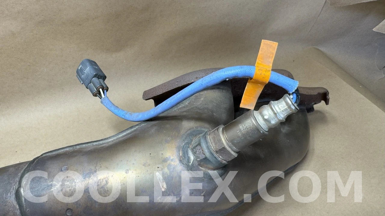 2008 Lexus IS250 RWD Catalytic Converter with Oxygen Sensor and Mounting Flange OEM Used