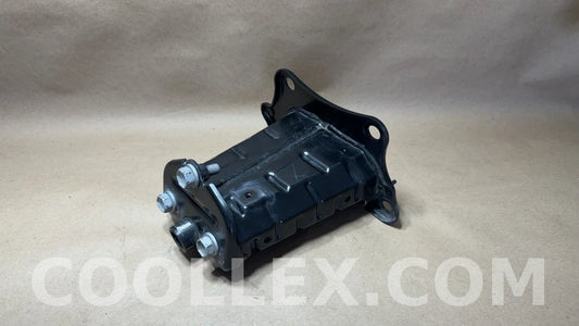 Used Engine Mount Bracket OEM
