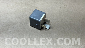 06-13 Toyota Cooling Fan Relay 90987-02025 Denso OEM Used