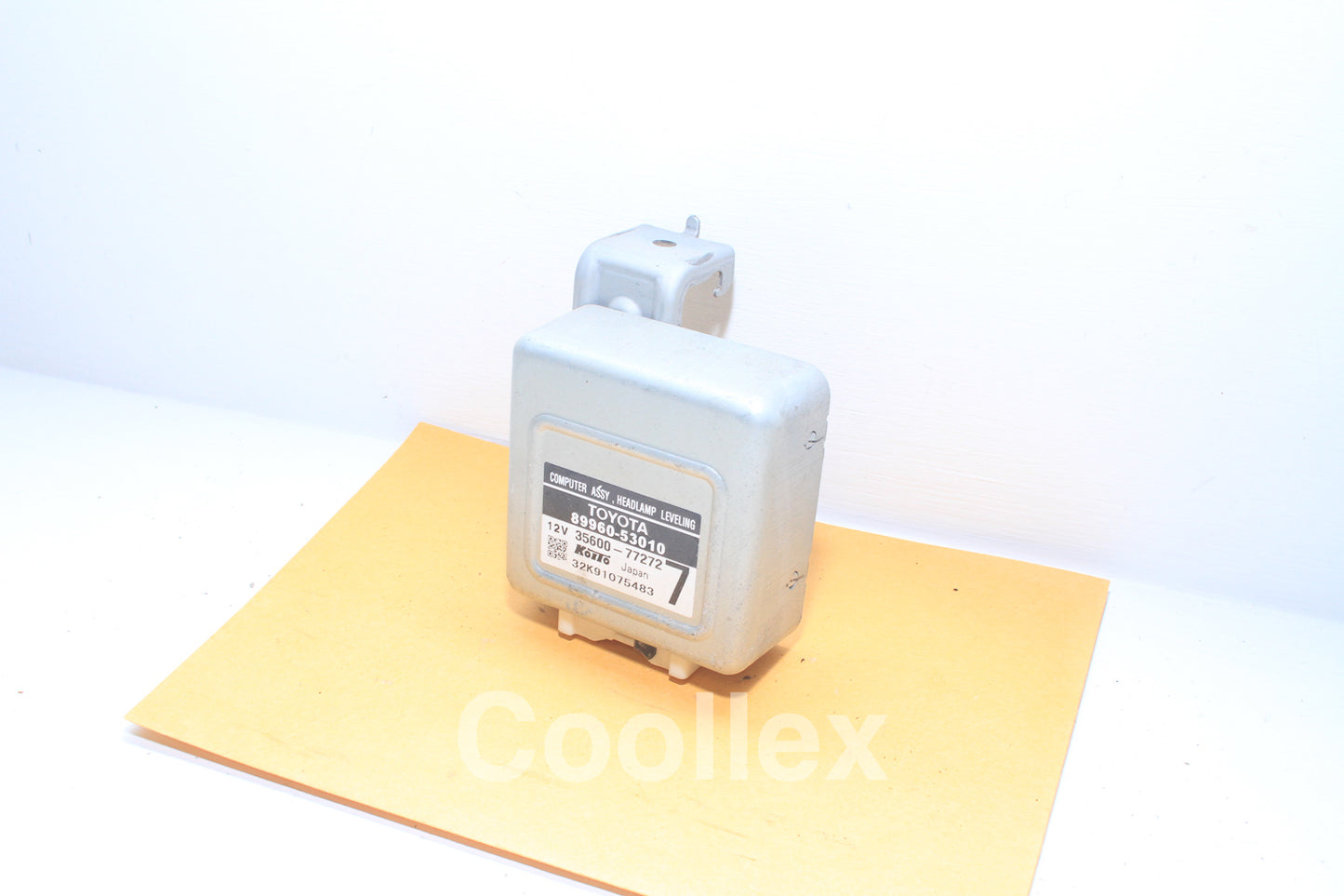 01-05 Lexus IS300 OEM Headlight Leveling Control Module 89960-53010 Oem Used