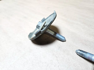 06-13 Lexus Is250 Rea Suspension Cross-Member Stoppers w/bolts 52277-30070 Oem Used